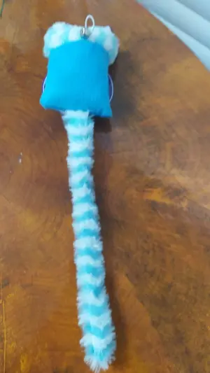 Brinquedo Quadrado C / Cauda e Sino